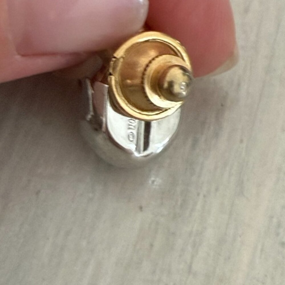 VTG Avon Chicken Chick Hatching Egg Pin Easter Spring Gold Silver Tone 0.6" - Picture 5 of 7